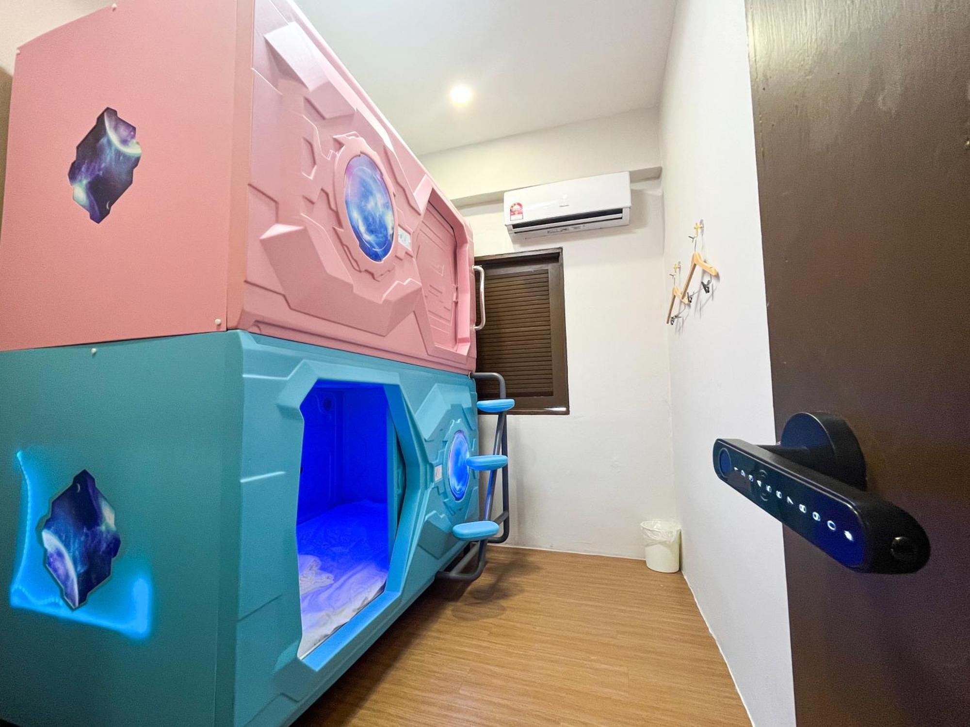 Mana Mana Hotel • Melaka • Buitenkant foto
