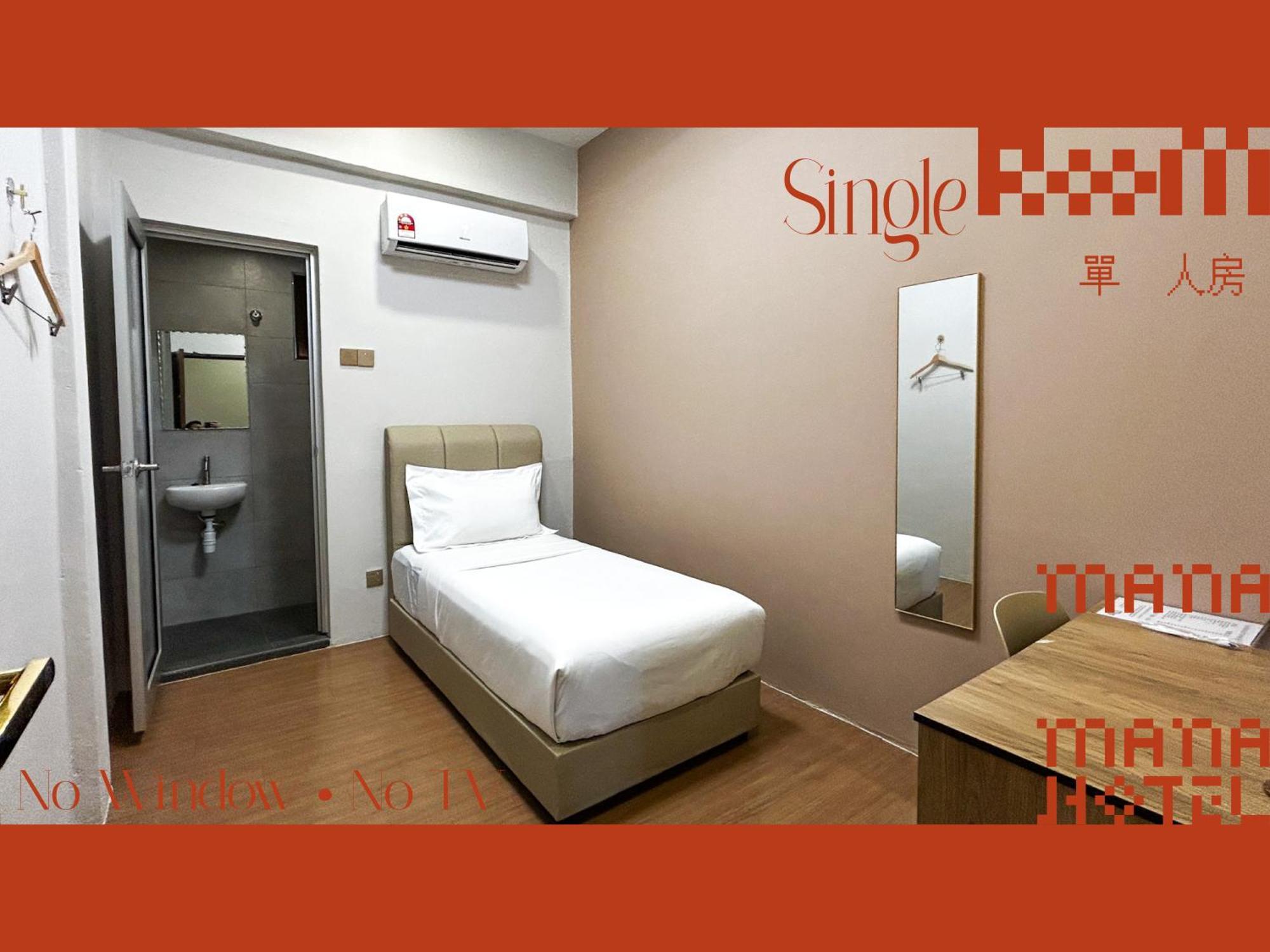 Mana Mana Hotel • Melaka • Buitenkant foto